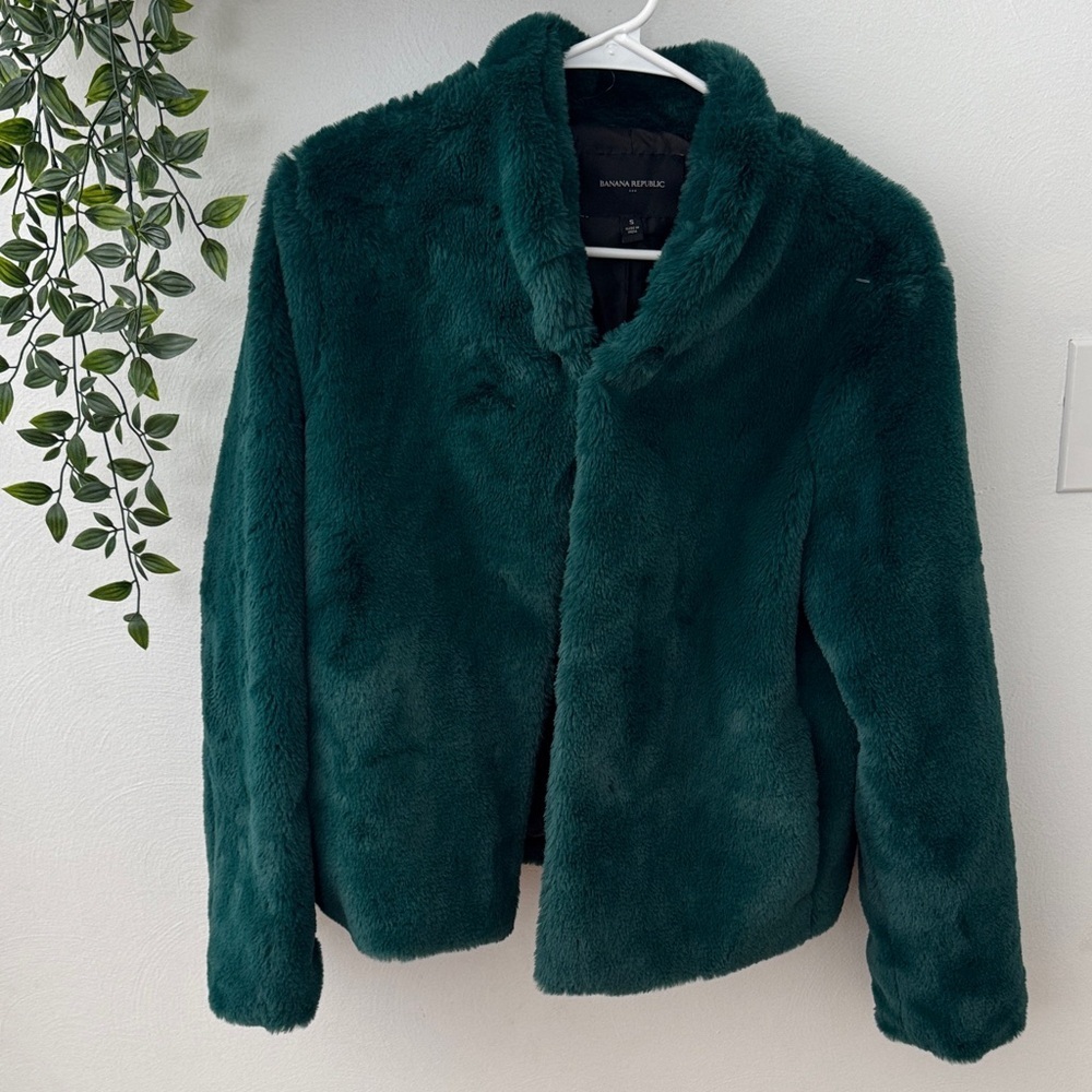 Banana Republic Teal faux fur jacket size small